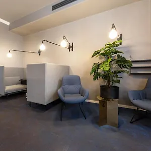 B-hotel 3* Dusseldorf