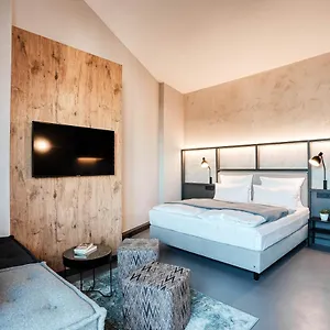 4* Apartahotel Cloud No7 Lofts