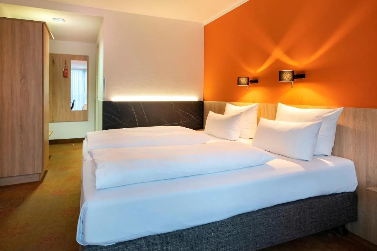 ***  Achat Hotel Stuttgart Airport Messe Tyskland